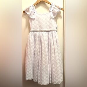 NWT Bonnie Jean dress with floral lace. Pearl waist. Flutter Sleeve Dress Size 7